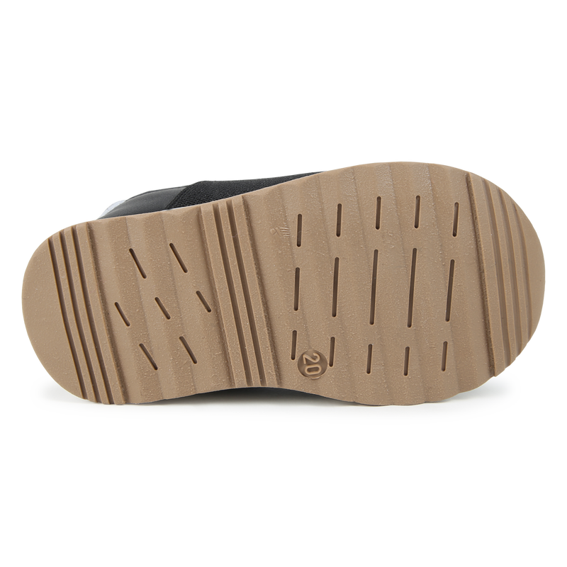 Elasticated trainers BOSS 
                    BOY